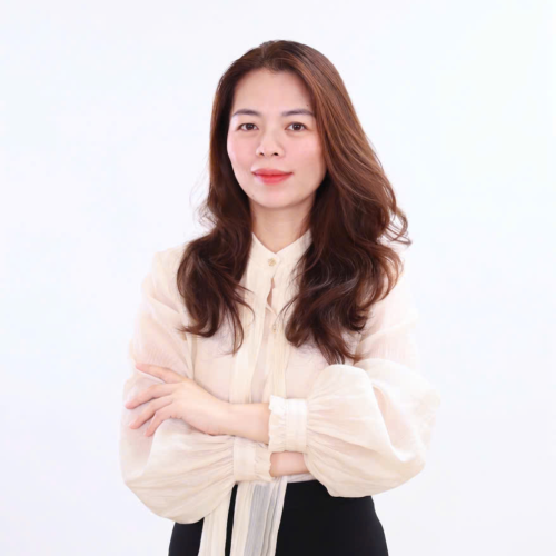 Cô Hồ Thị Huyền Trang